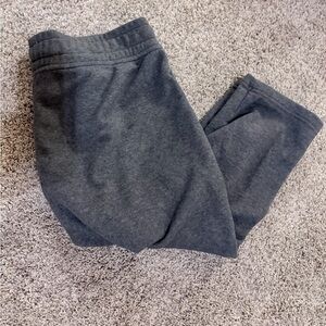 Under Armour Capri Sweatpants